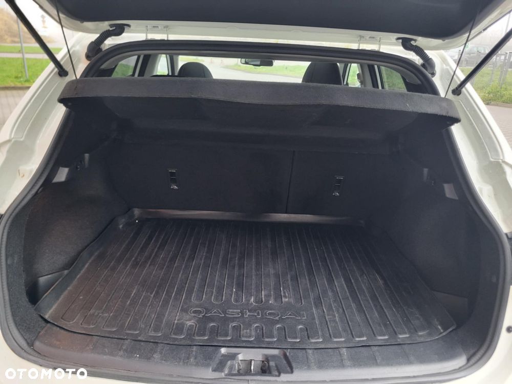 Nissan Qashqai 1.2 DIG-T N-Connecta - 14