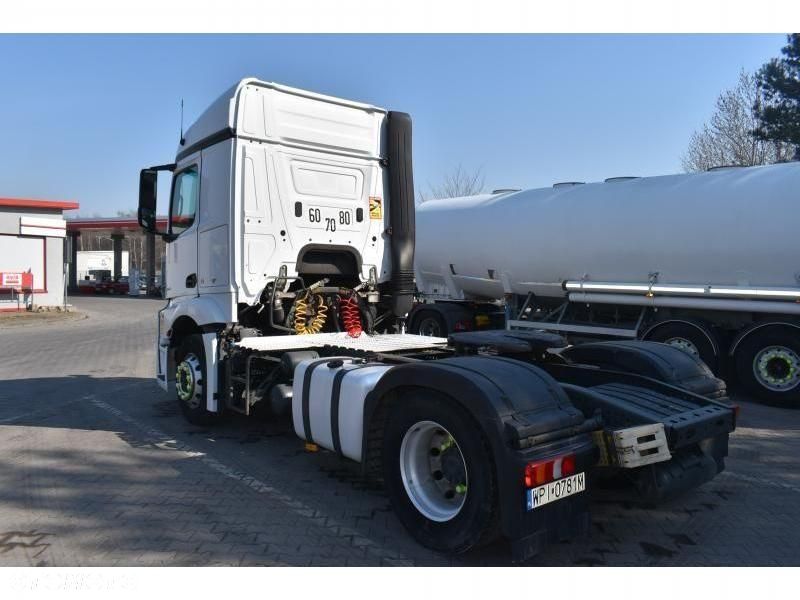 Mercedes-Benz Actros - 1