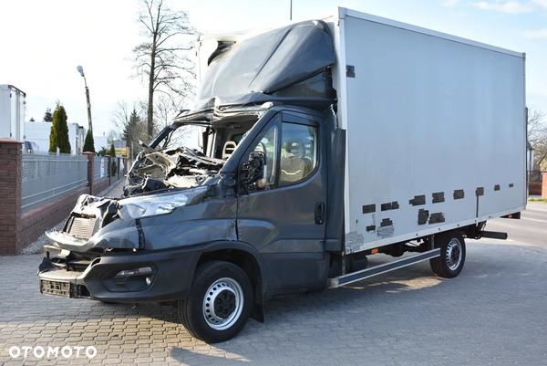 Iveco Daily 35S18 3,0 180km 2022