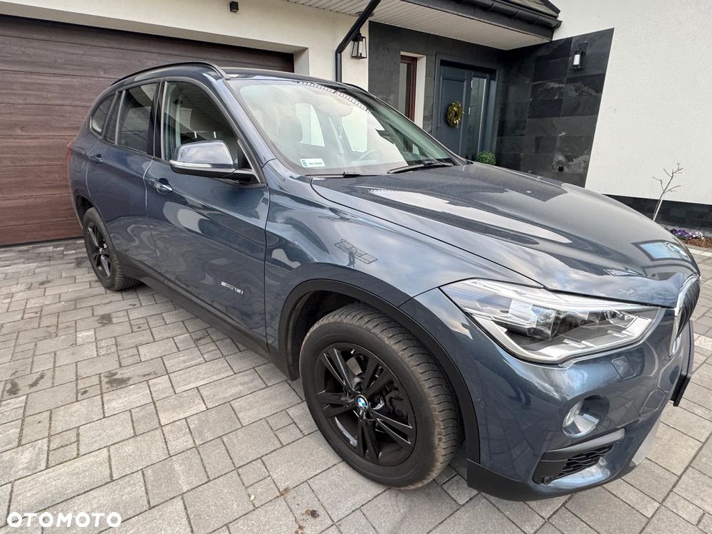BMW X1 sDrive18i Advantage - 4