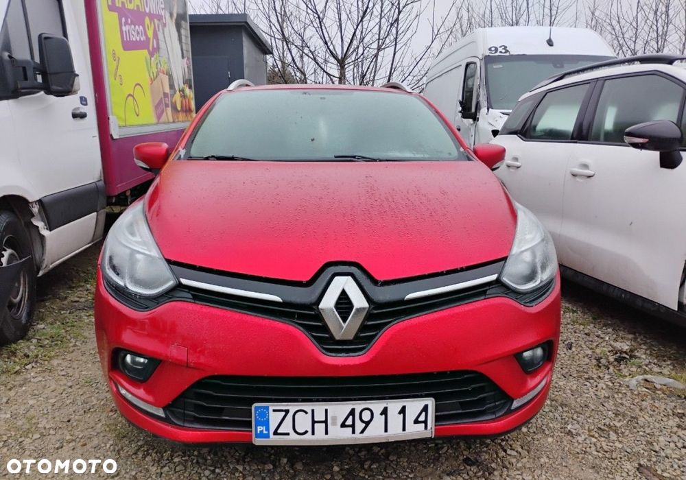 Renault Clio - 17