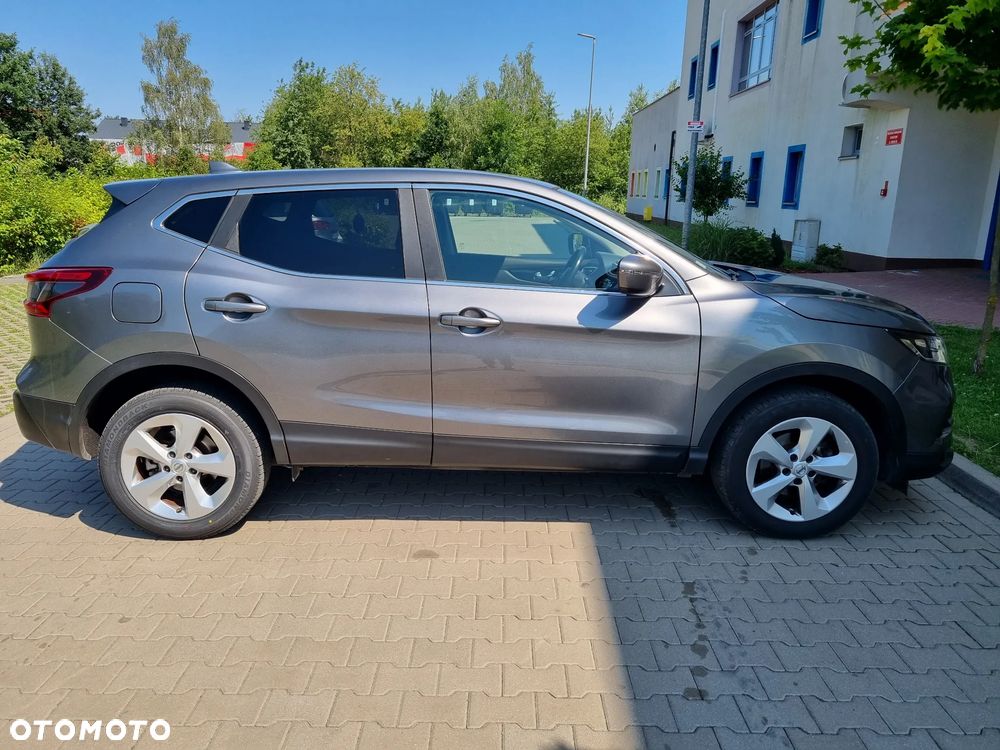 Nissan Qashqai 1.3 DIG-T N-Connecta - 18