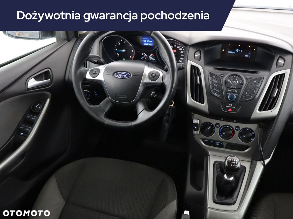 Ford Focus SW - 9