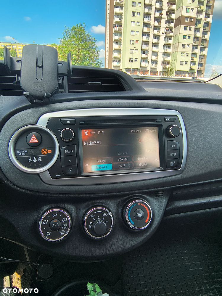 Toyota Yaris 1.33 Sol - 11