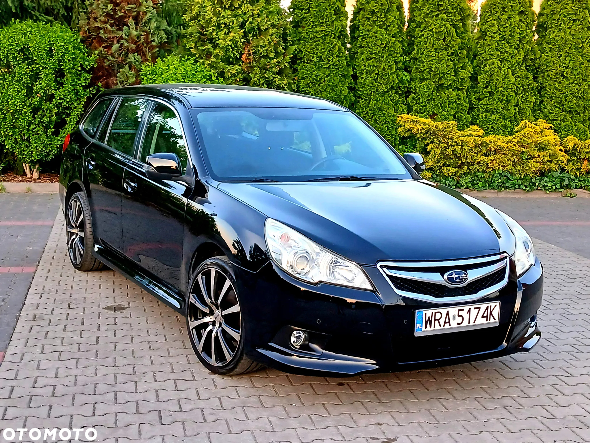 Subaru Legacy - 14