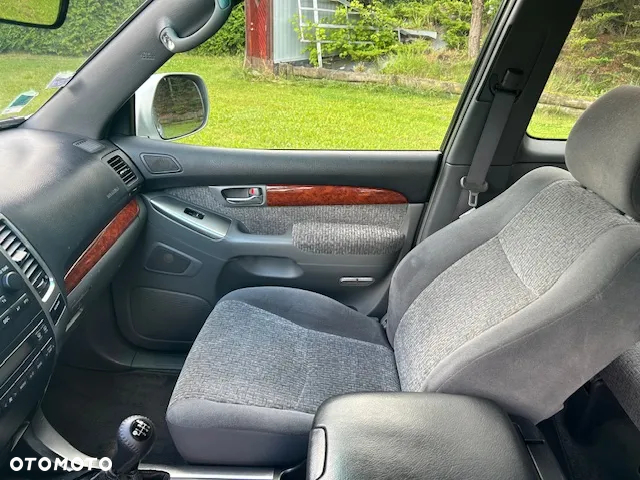 Toyota Land Cruiser 3.0 D-4D - 15