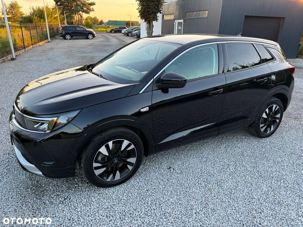 Opel Grandland 1.6 DI Automatik Edition - 5