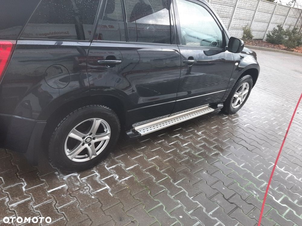 Suzuki Grand Vitara - 2