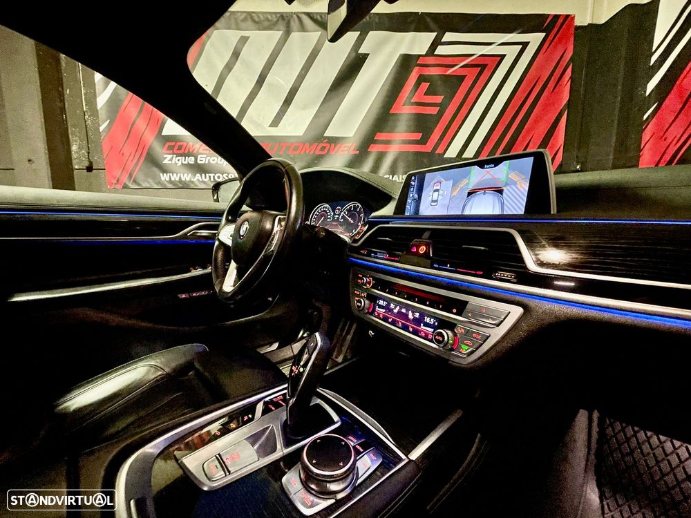 BMW 730 d Pack M - 13