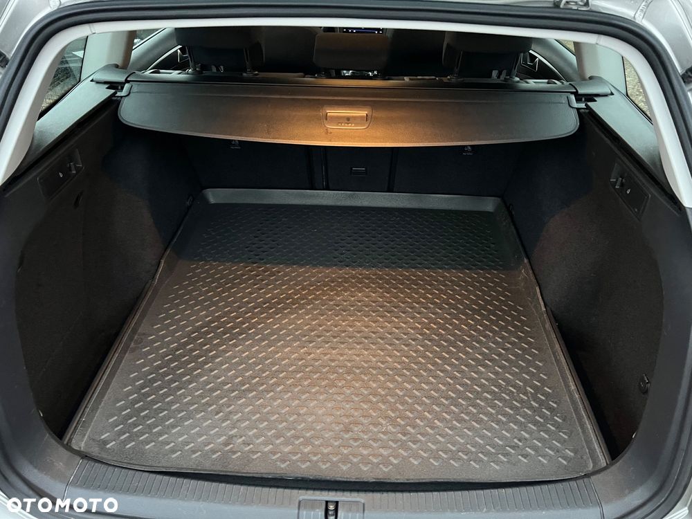 Volkswagen Golf Variant 1.5 TSI BMT Highline - 21