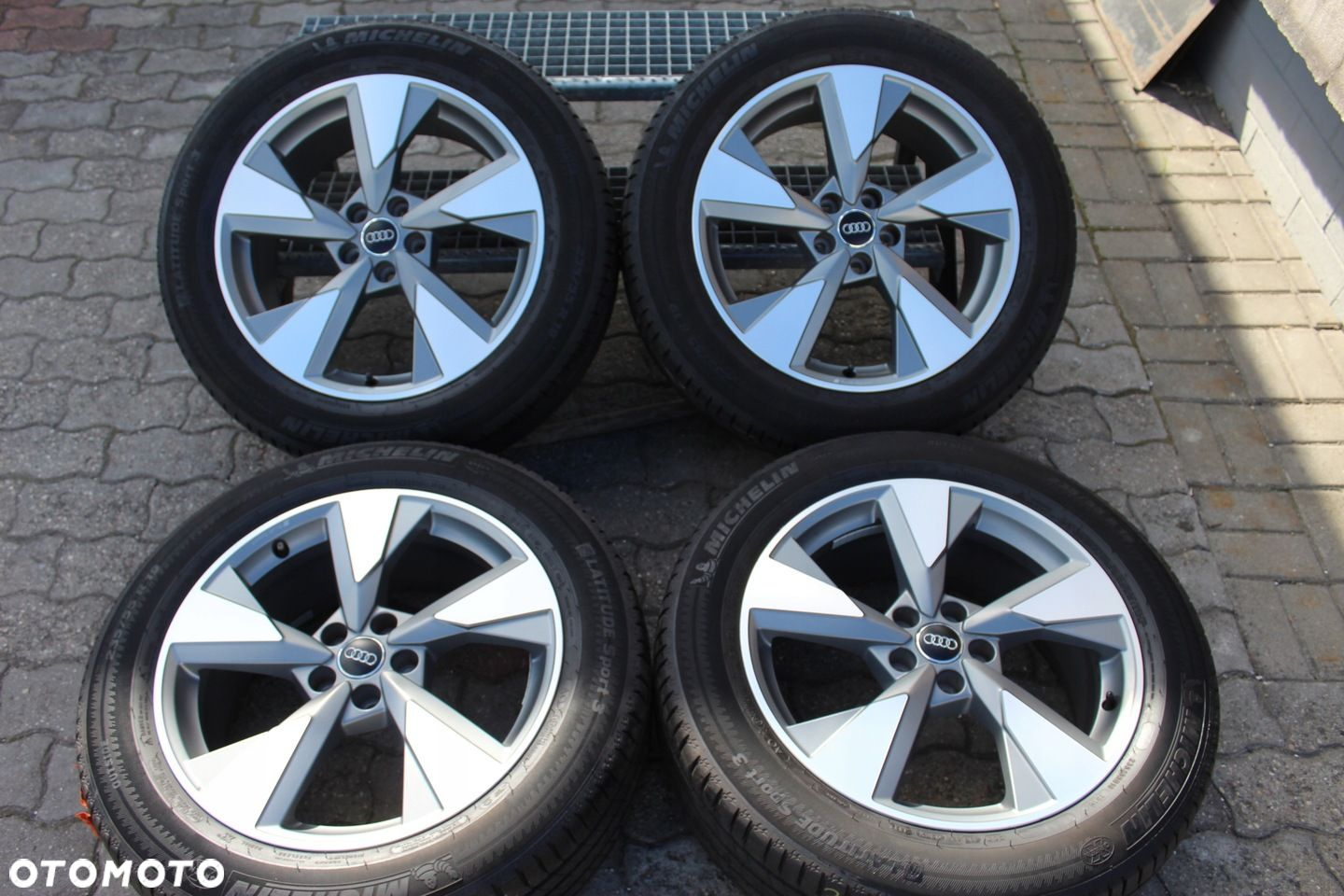 ORYG AUDI Q5 8OA 19 5x112 ET39 MICHELIN 235/55 7mm - 2