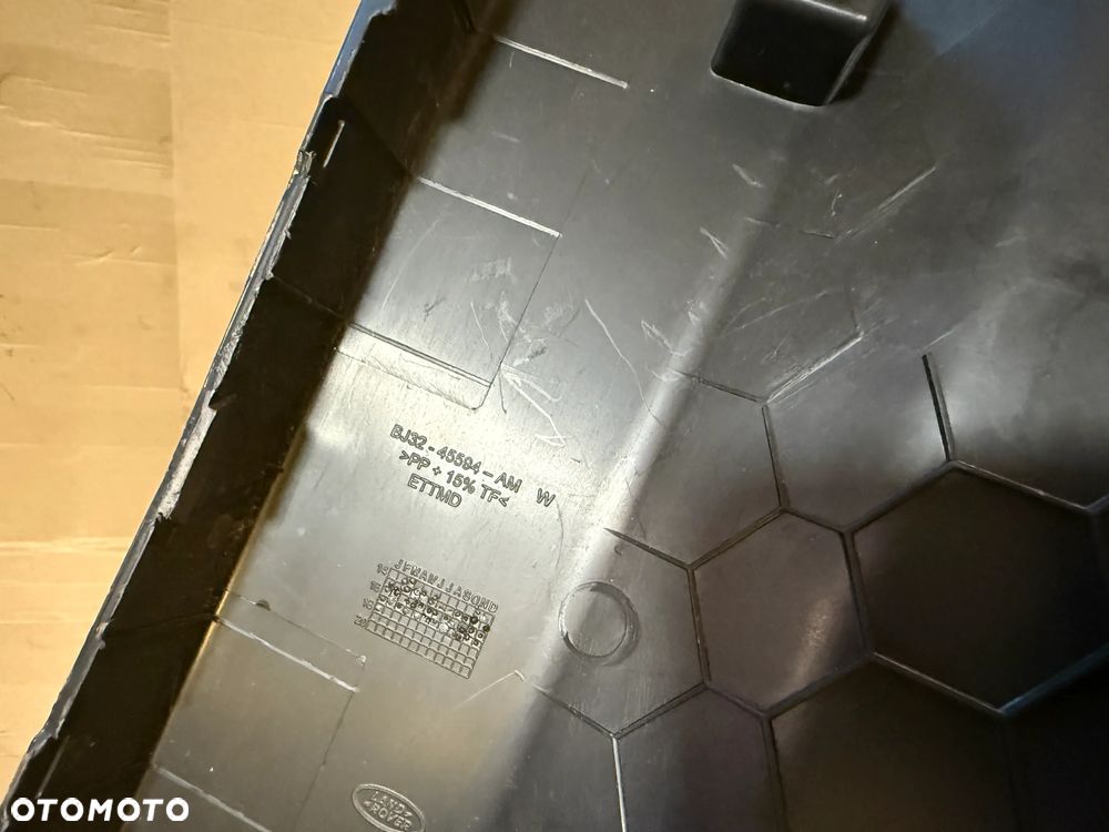 Osłona tapicerka klapy BJ32-45594-AM Range Rover Evoque L538 OE - 3