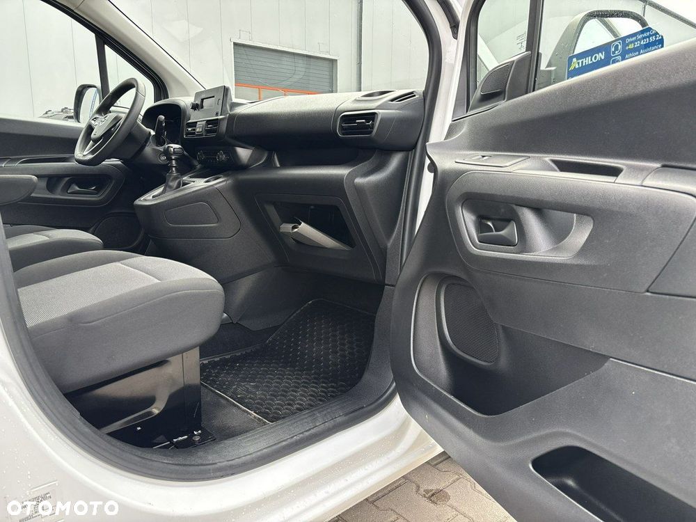 Opel Combo - 14