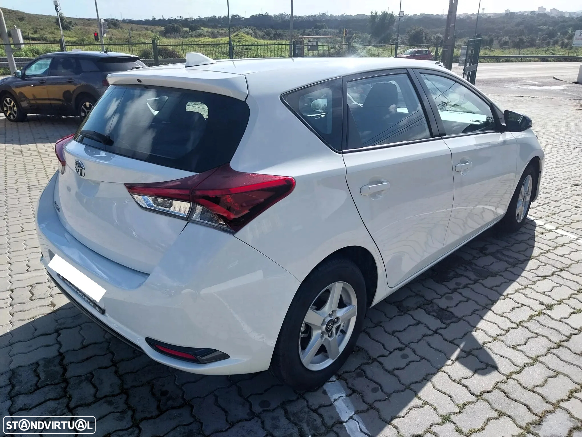 Toyota Auris 1.4 D-4D ACtive+AC - 4
