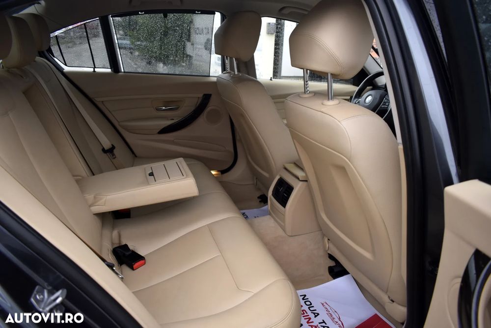 BMW Seria 3 320d xDrive Aut. Luxury Line - 20