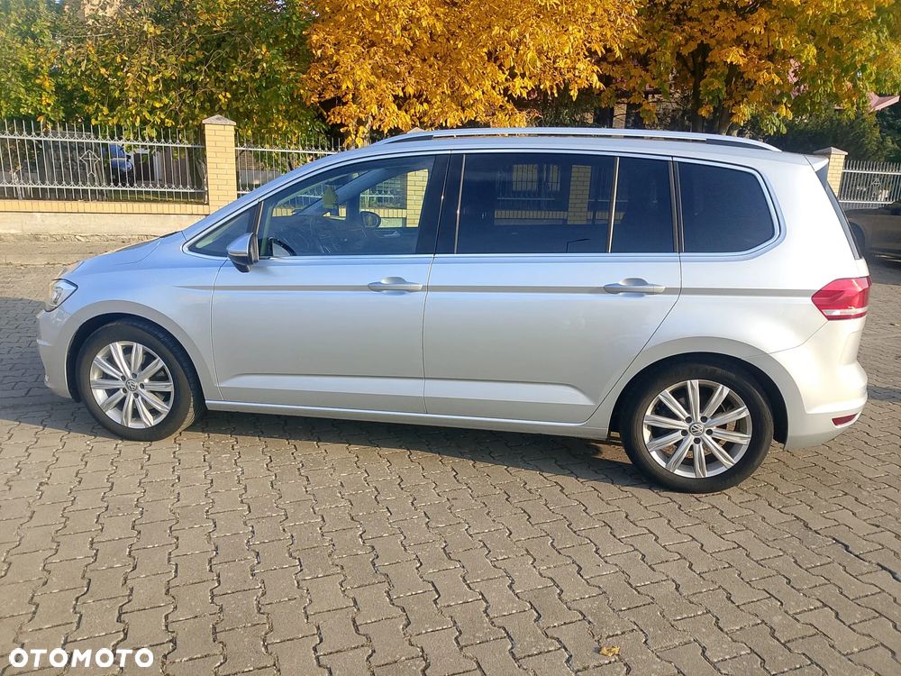 Volkswagen Touran - 6