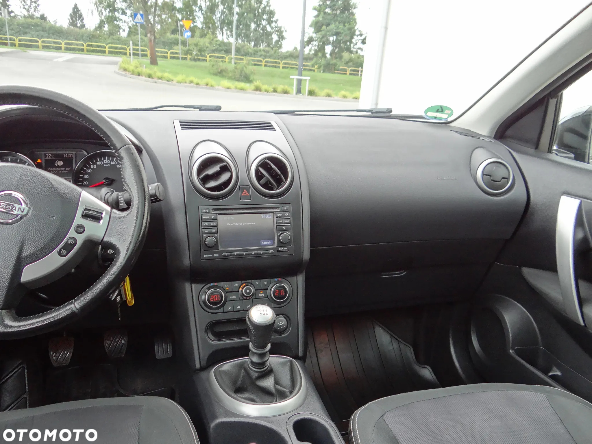 Nissan Qashqai - 10