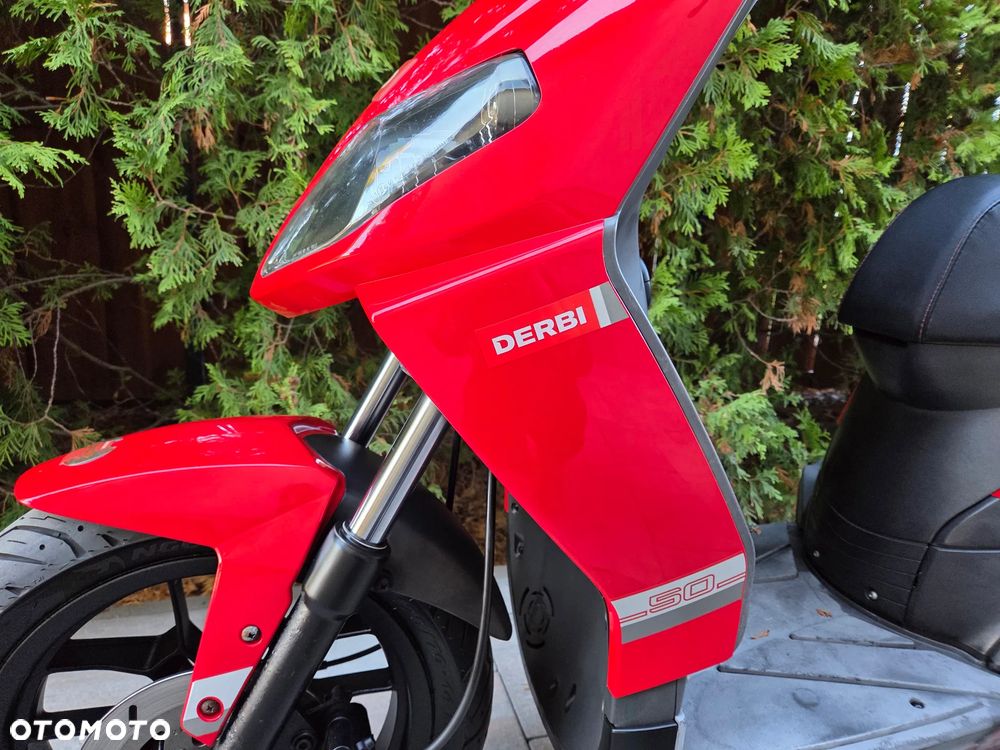 Derbi Variant - 9