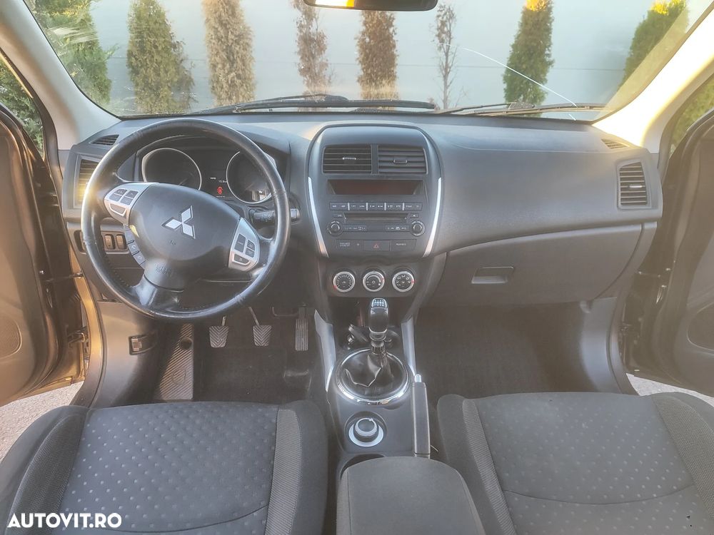 Mitsubishi ASX 1.8 DID 4WD Diamond Edition A13 - 1