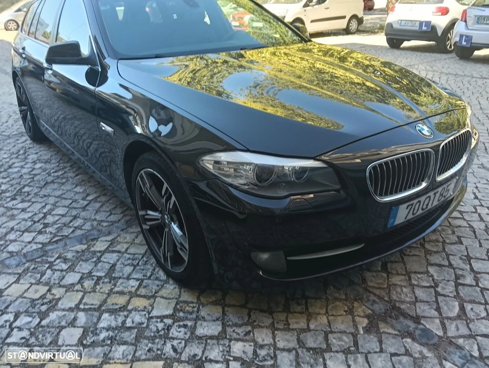 BMW 520 d Exclusive Auto 129g - 25