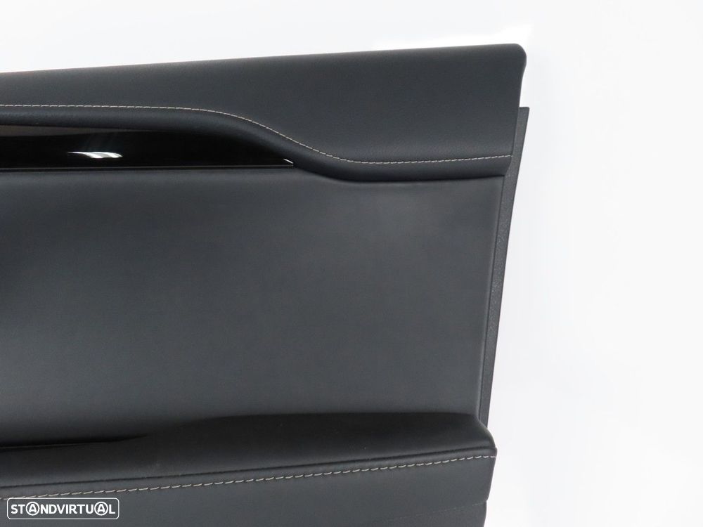 Forra da Porta Direito/Frente Seminovo/ Original LEXUS NX (_Z1_) - 2