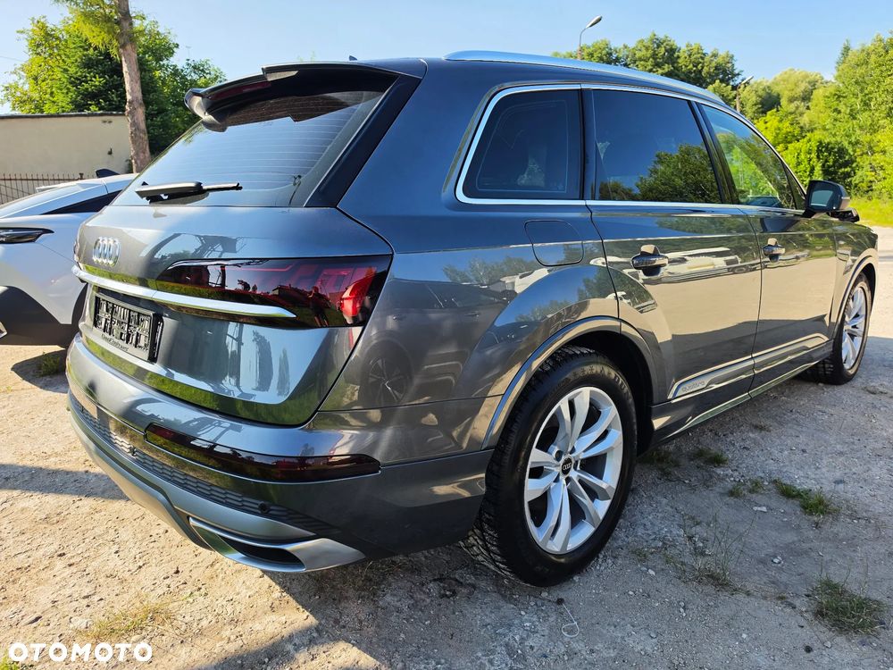 Audi Q7 - 4