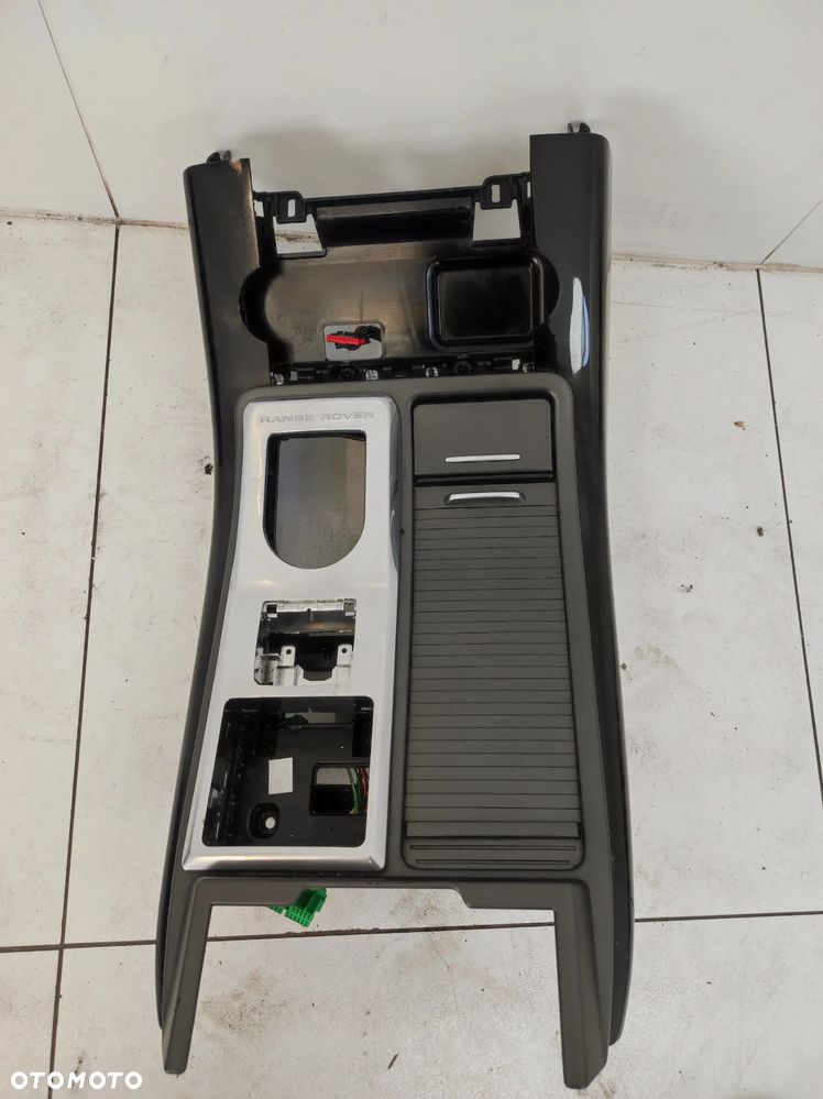 Uchwyt na kubek listwa ozdobna  tunelu środkowy eu Land Rover Sport I L320 - 1