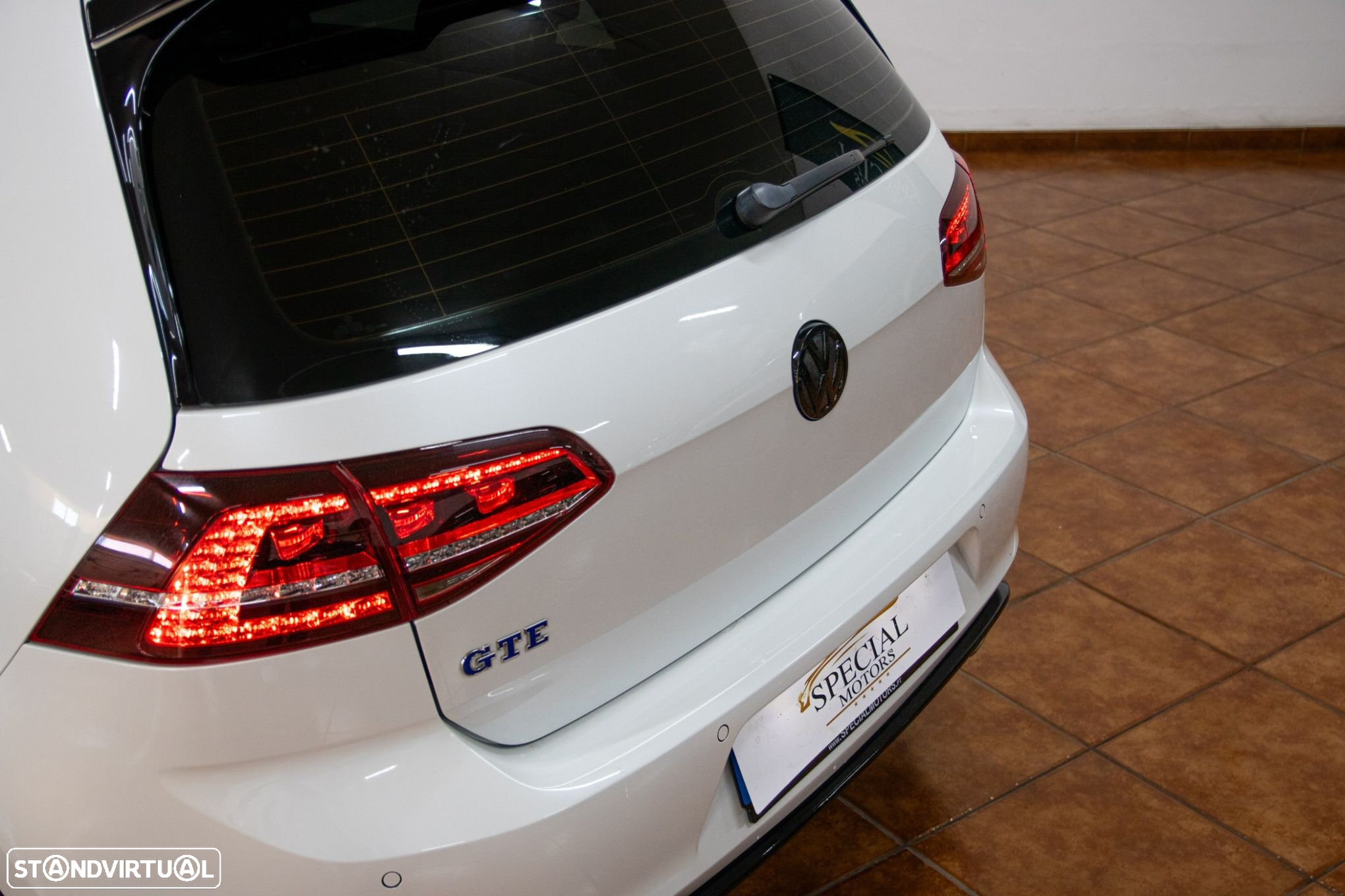 VW Golf 1.4 GTE Plug-in - 10