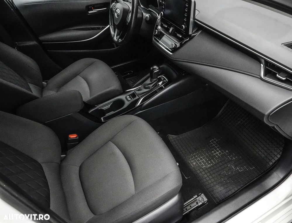 Toyota Corolla 1.8 HSD Dynamic - 12