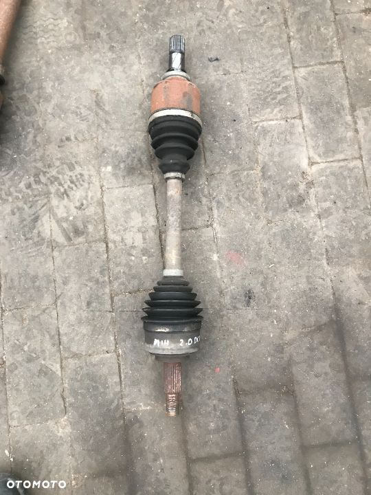 Półoś lewa krótka Renault Megane III 2.0 DCI