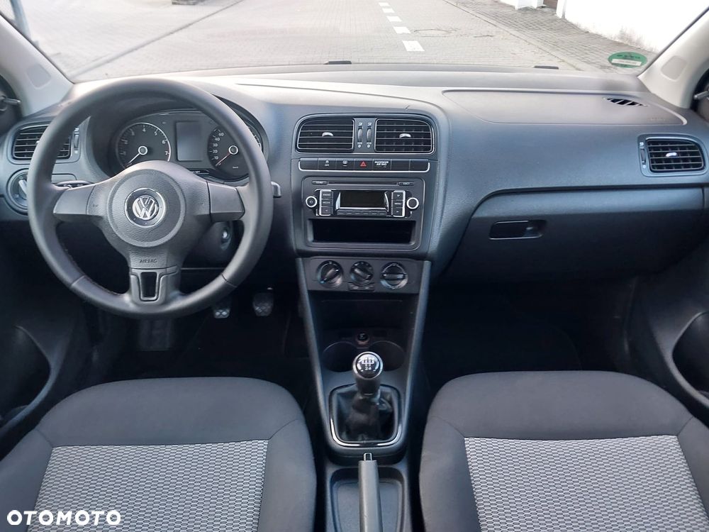 Volkswagen Polo 1.2 Team - 13