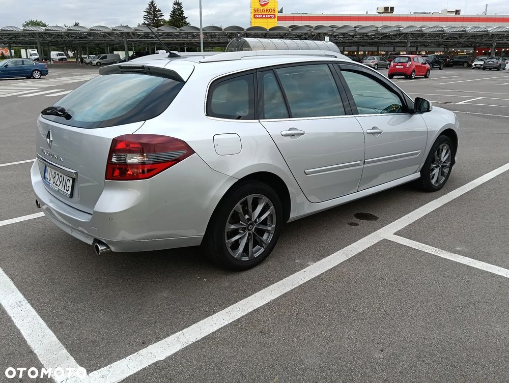 Renault Laguna 2.0 DCi Authentique - 8