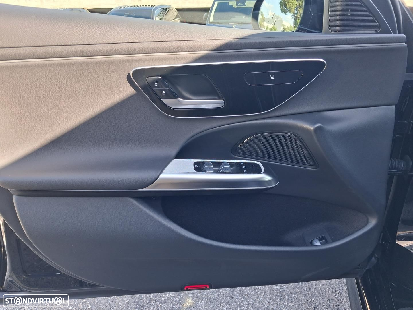 Mercedes-Benz E 220 d Avantgarde - 8