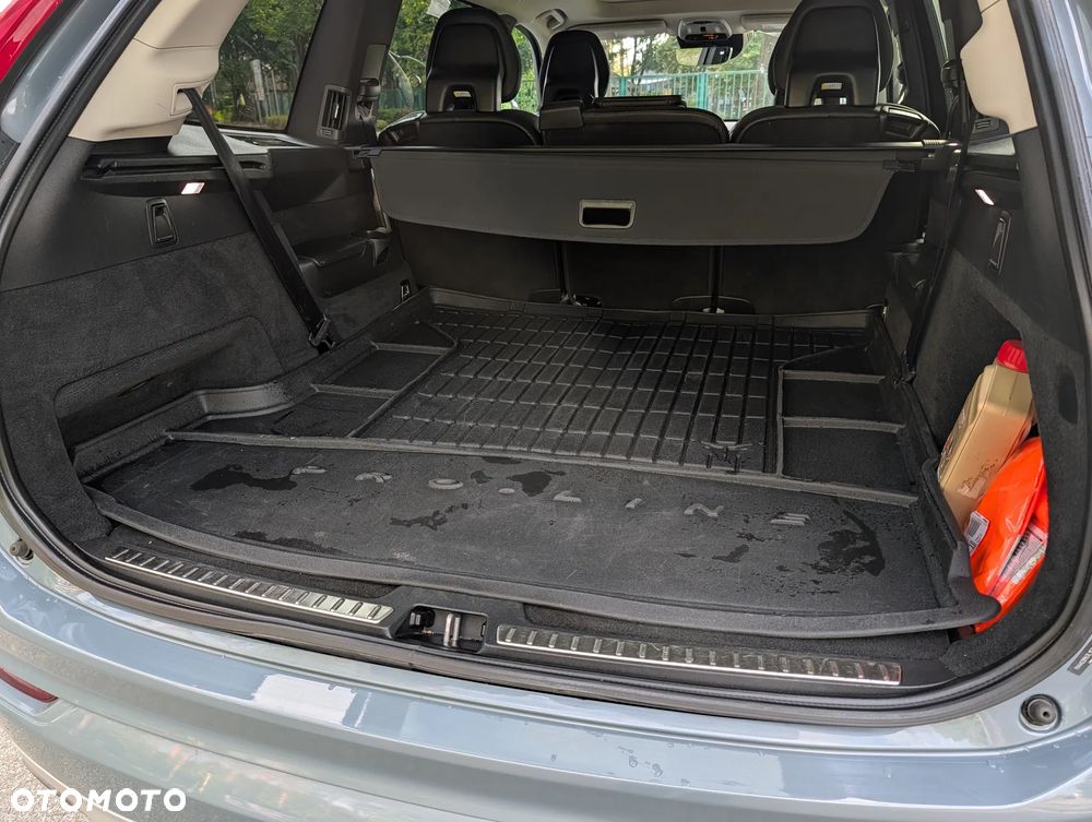 Volvo XC 90 T6 AWD Geartronic Momentum - 11
