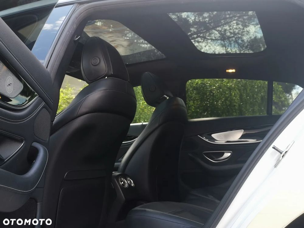 Mercedes-Benz AMG GT 43 4Matic+ 4D Speedshift TCT 9G - 11