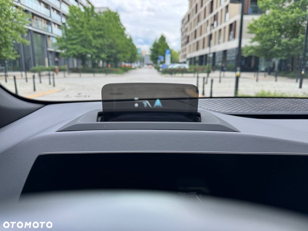 BMW Seria 2 218d Luxury Line - 29