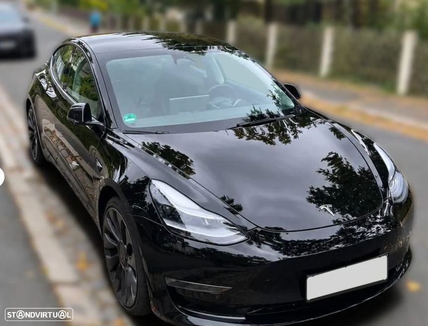 Tesla Model 3 - 3