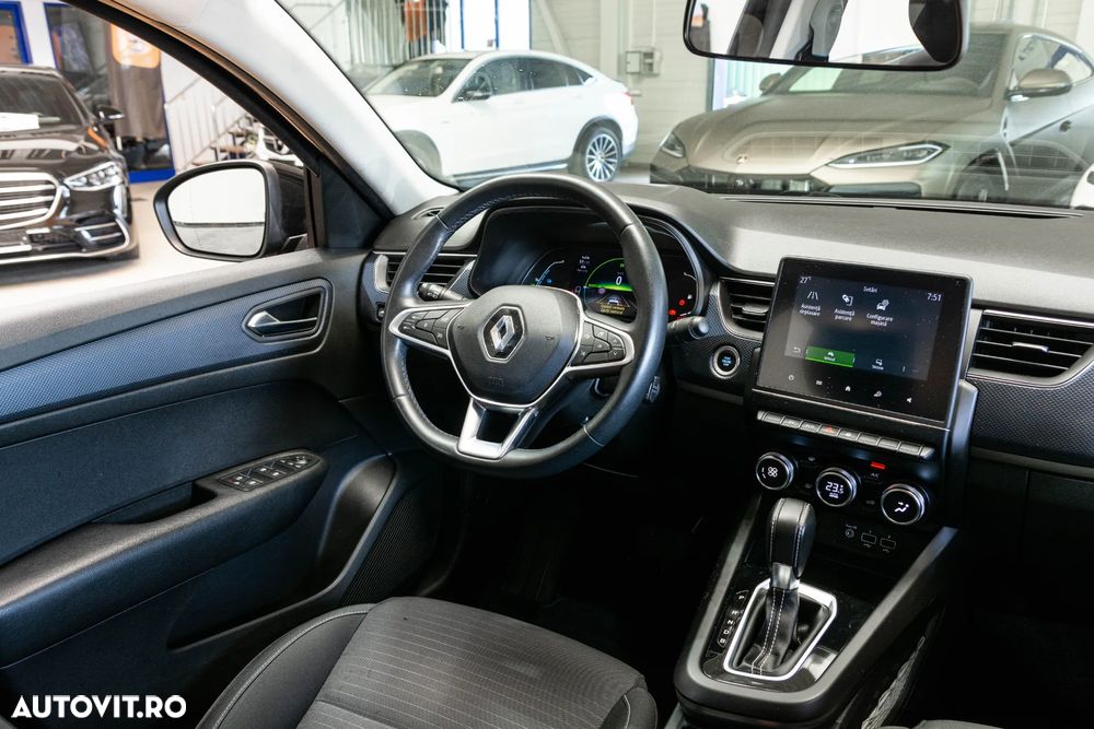 Renault Arkana E-TECH 145 Evolution - 28