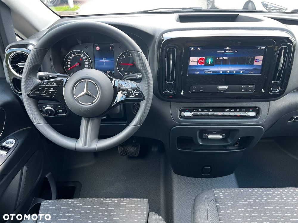 Mercedes-Benz Vito - 14