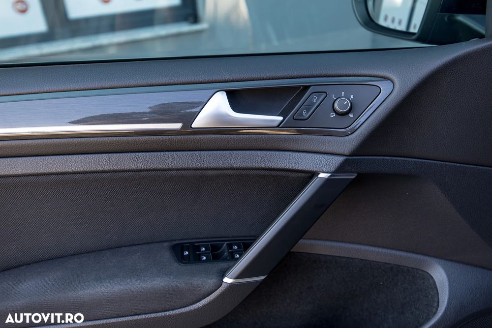 Volkswagen Golf 2.0 TSI DSG GTI - 19
