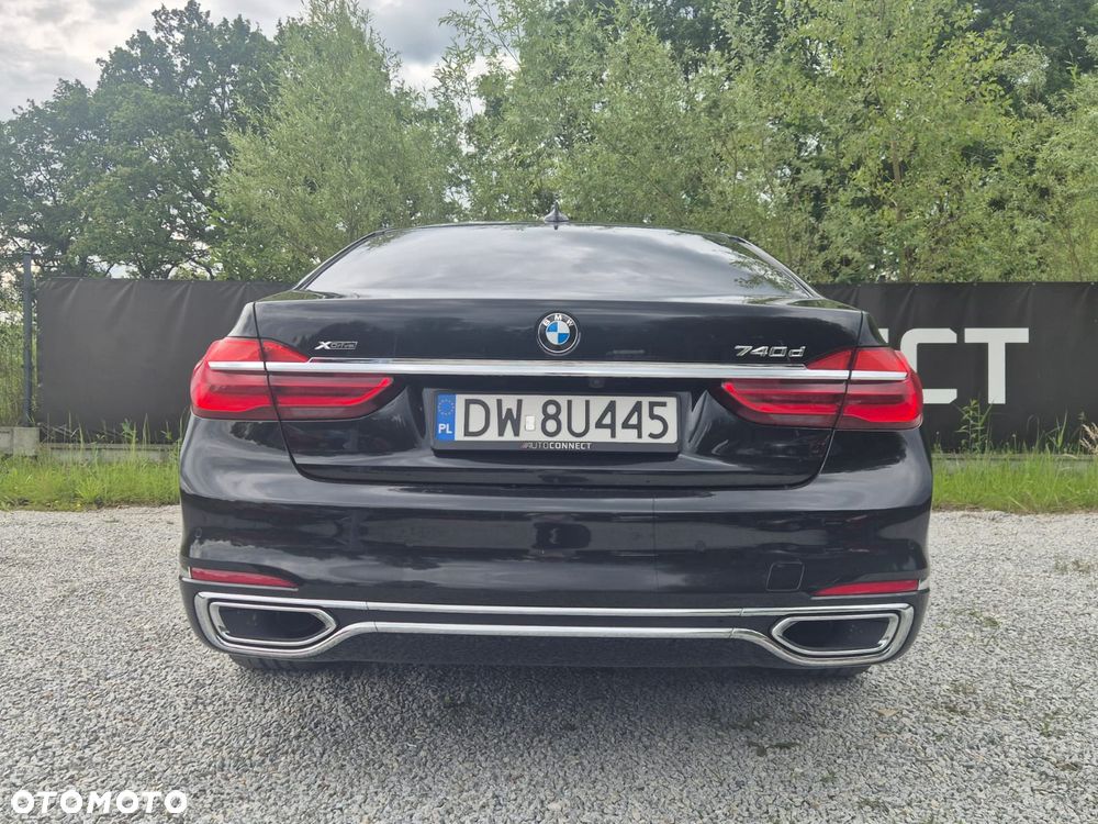 BMW Seria 7 740d xDrive - 11