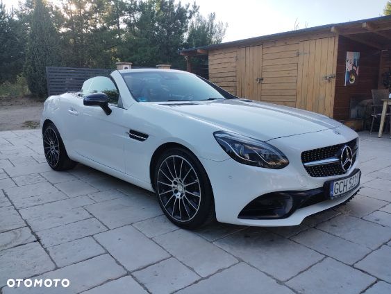 Mercedes-Benz SLC - 7