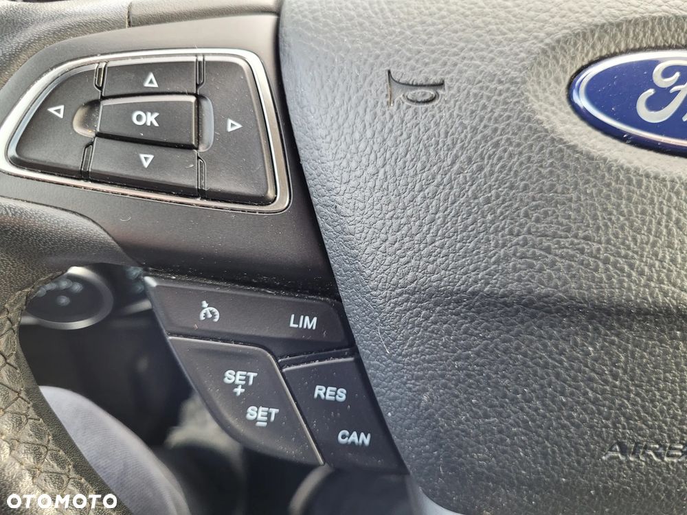 Ford Focus 1.5 EcoBoost STart-Stopp-System ST-LINE - 8