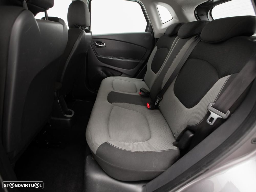 Renault Captur - 10