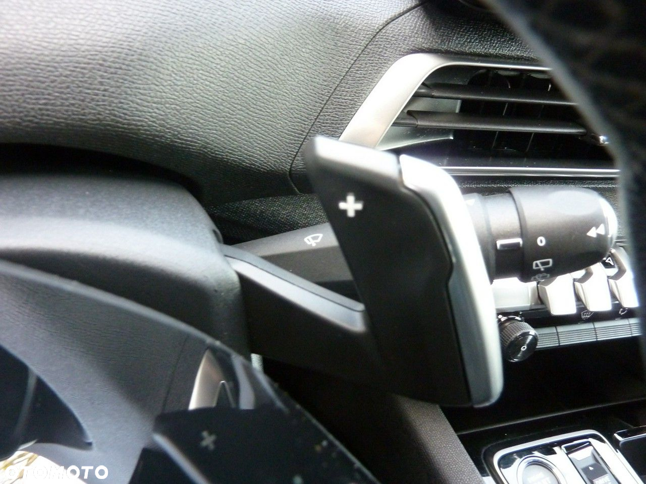 Peugeot 5008 - 32