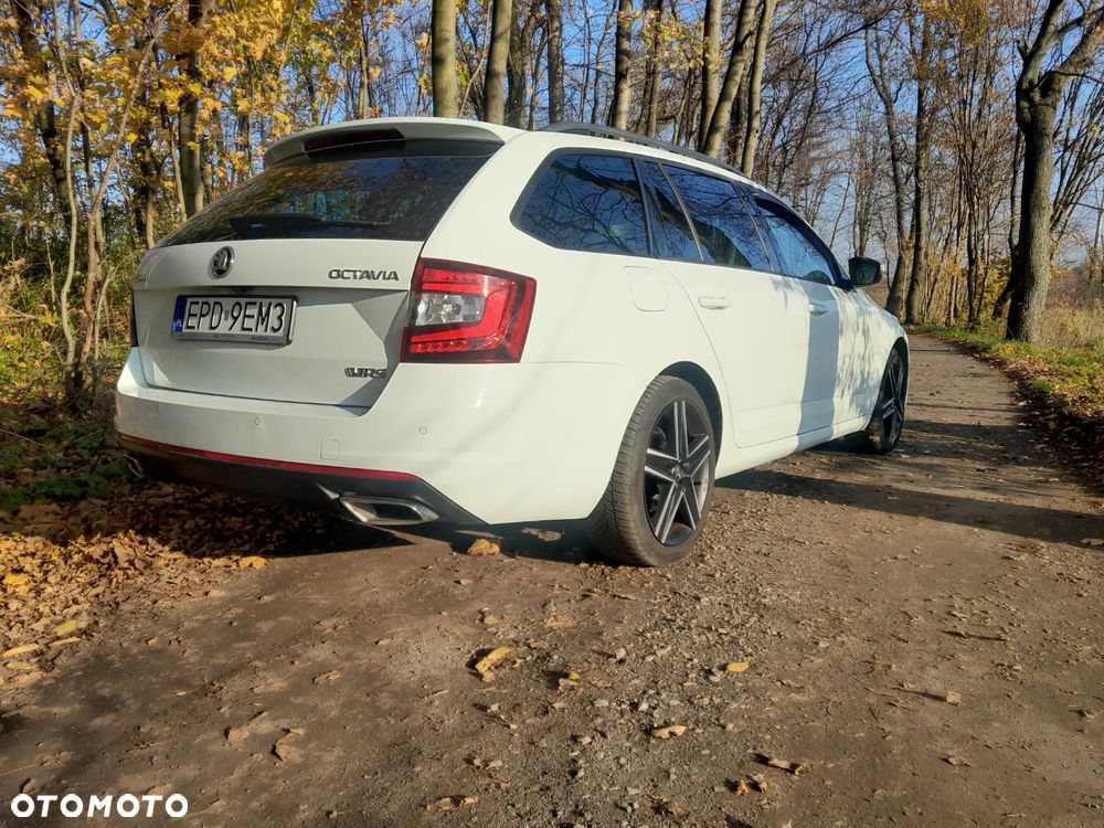 Skoda Octavia 2.0 TDI 4x4 RS DSG - 2