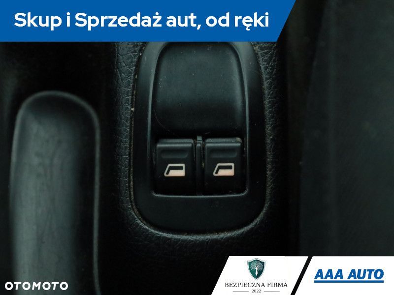 Peugeot 206 - 15