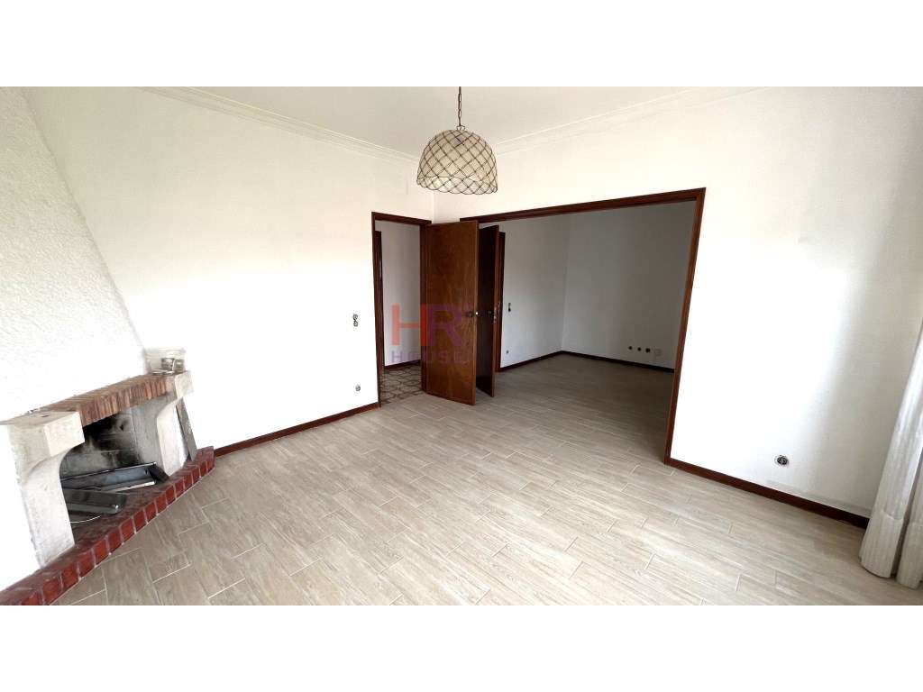 Arrenda-se Apartamento T4 Fala - Coimbra - Grande imagem: 2/21
