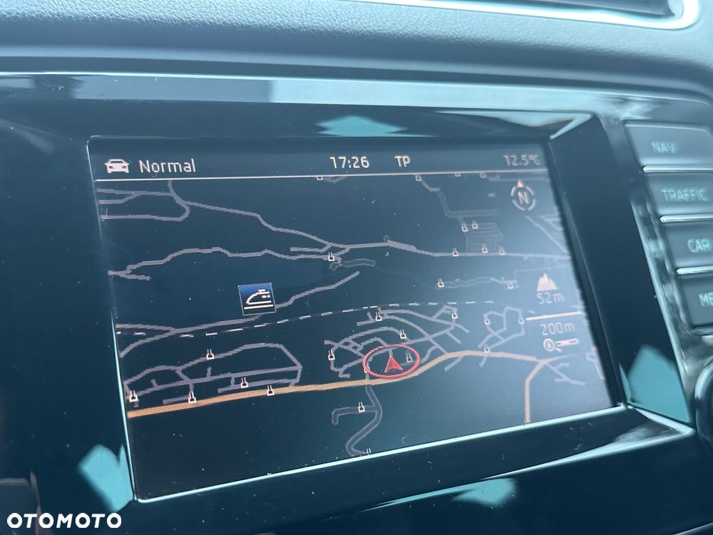 Skoda Octavia 2.0 TDI Elegance DSG - 25