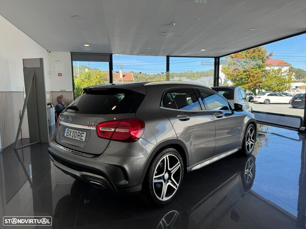 Mercedes-Benz GLA 200 (CDI) d 4Matic 7G-DCT AMG Line - 4